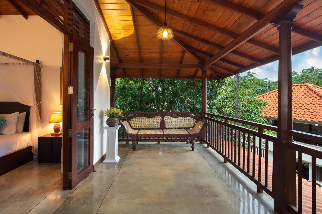 Ballarat Luxury Villa - Хиккадува Экстерьер фото